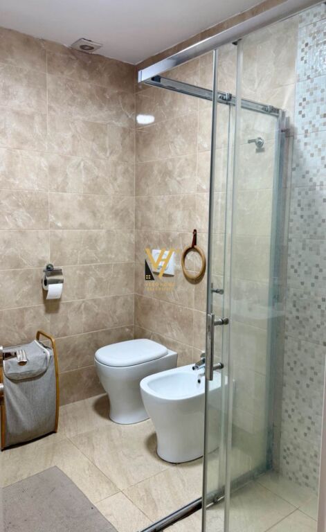 JEPET APARTAMENT 1+1+BLK ME QIRA TE FIORI DI BOSKO 70.000 LEKE