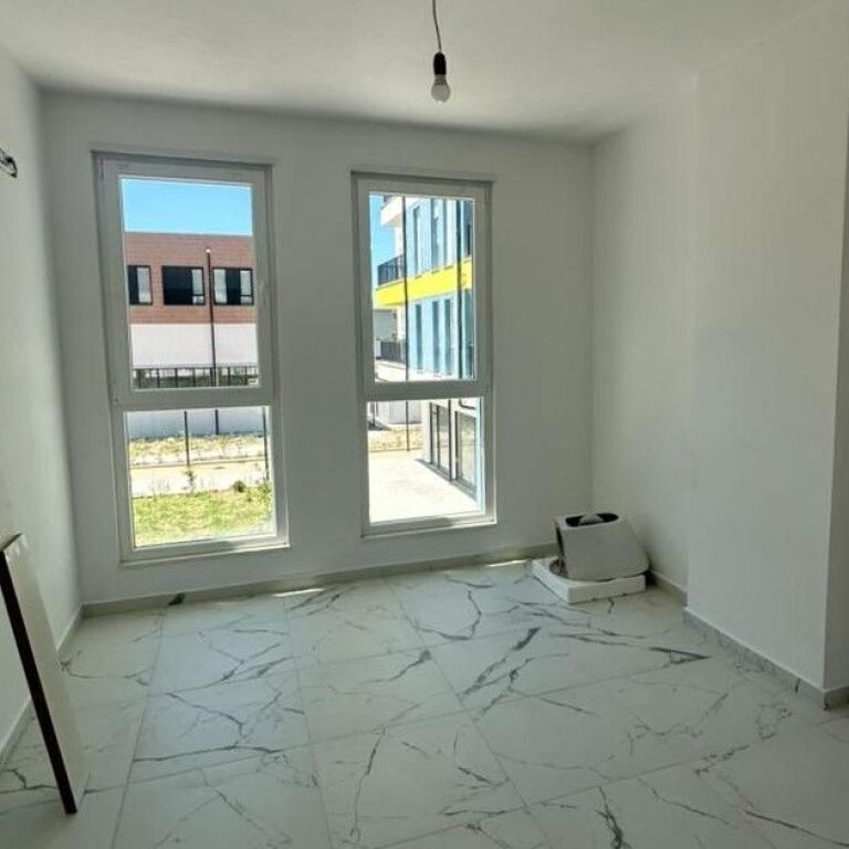 🏢 FOR RENT | OFFICE – UNIVERS CITY