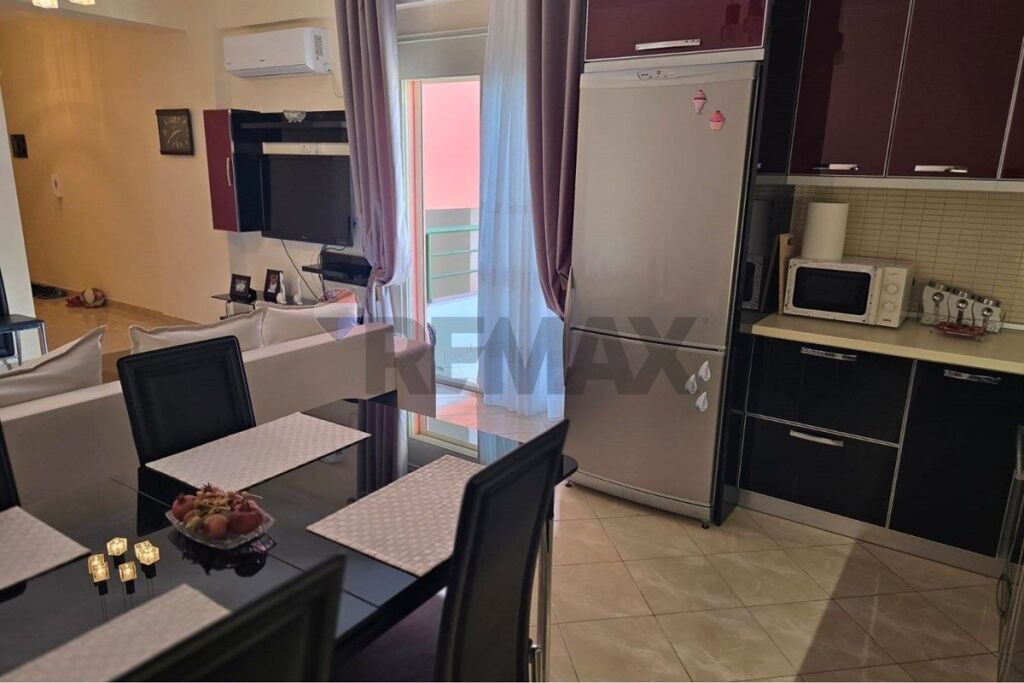🏡 APARTAMENT 1+1 ME QIRA AFATGJATË – VLORË 🔑
