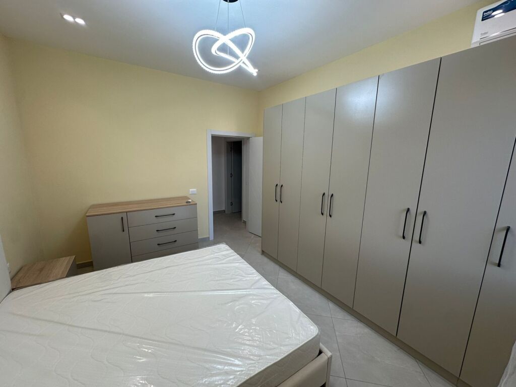 House for rent in Kombinat near Police Station 6