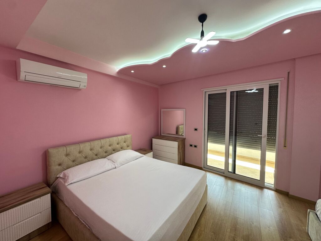 Astir / near the former customs. Luxury apartment 60,000 leke for rent