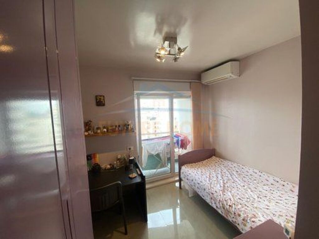 For sale, Apartment 3+1, Complex "Kontakt", 21 December