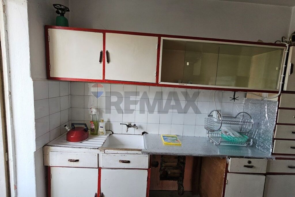 Apartament - Për Shitje - Shkolla e Baletit, Tiranë