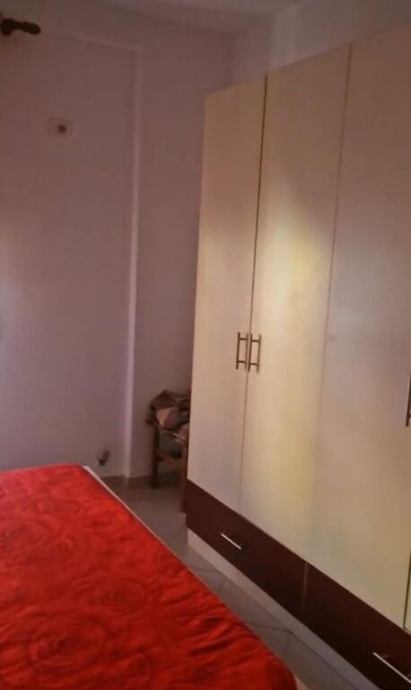 Jepet Me Qera Apartament 2+1+2 Tualete + 1 Ballkon