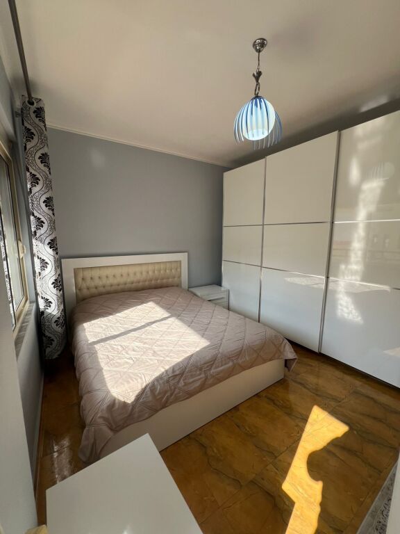Apartament me Qira 2+1,prane kopshtit zoologjik