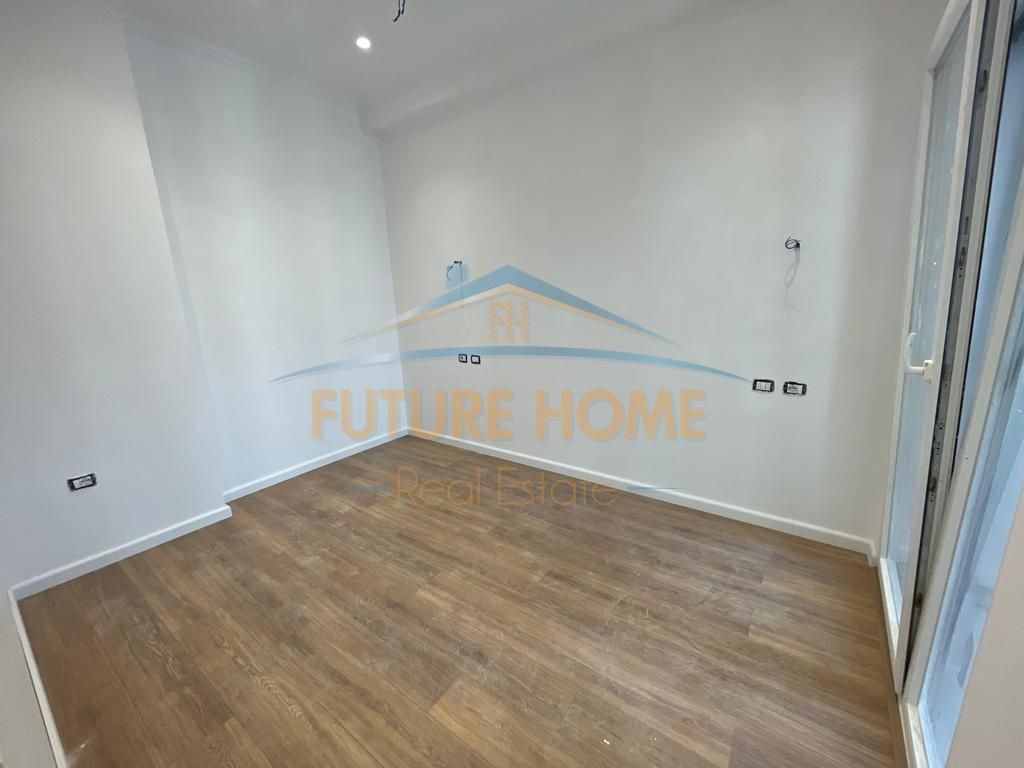 Shitet, Apartament 1+1, Henke Residence, Tiranë.