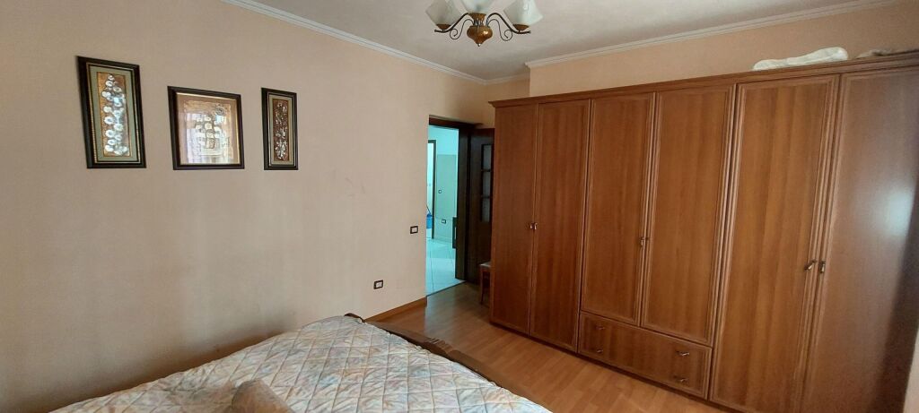 Qera | Apartament 1 + 1 | Pazari i Ri | 400 €/muaj