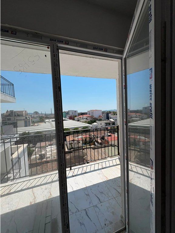 Apartament 3+1+ 2 Në Shitje në Kavajë