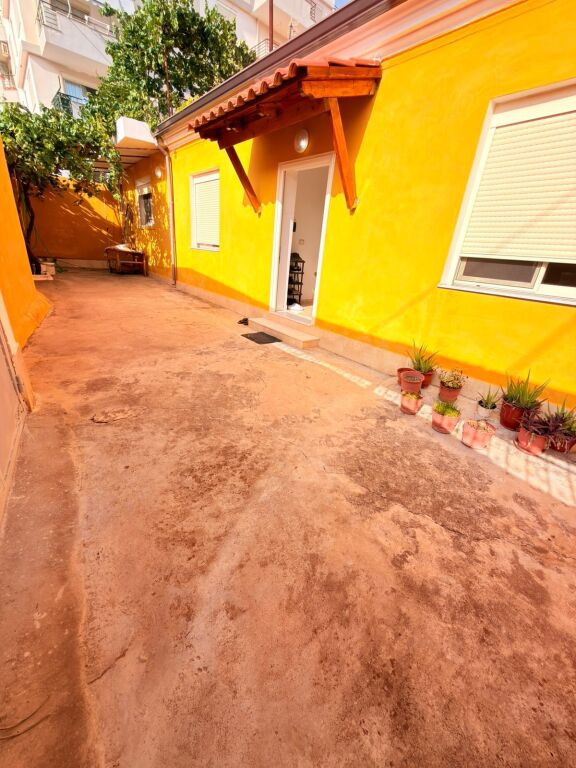PRIVATE HOUSE FOR SALE IN THE NEW NEIGHBORHOOD AREA, DURRES
