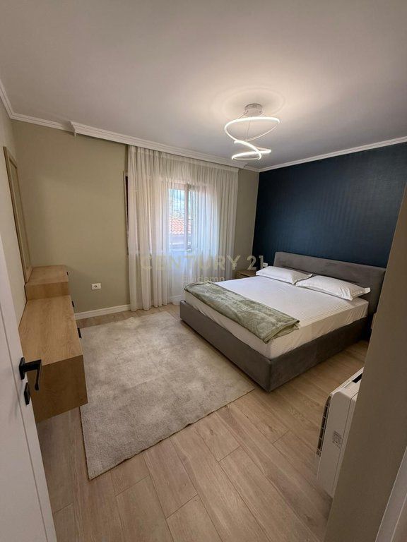 2+1 APARTMENT FOR RENT | SALES STREET, TIRANA