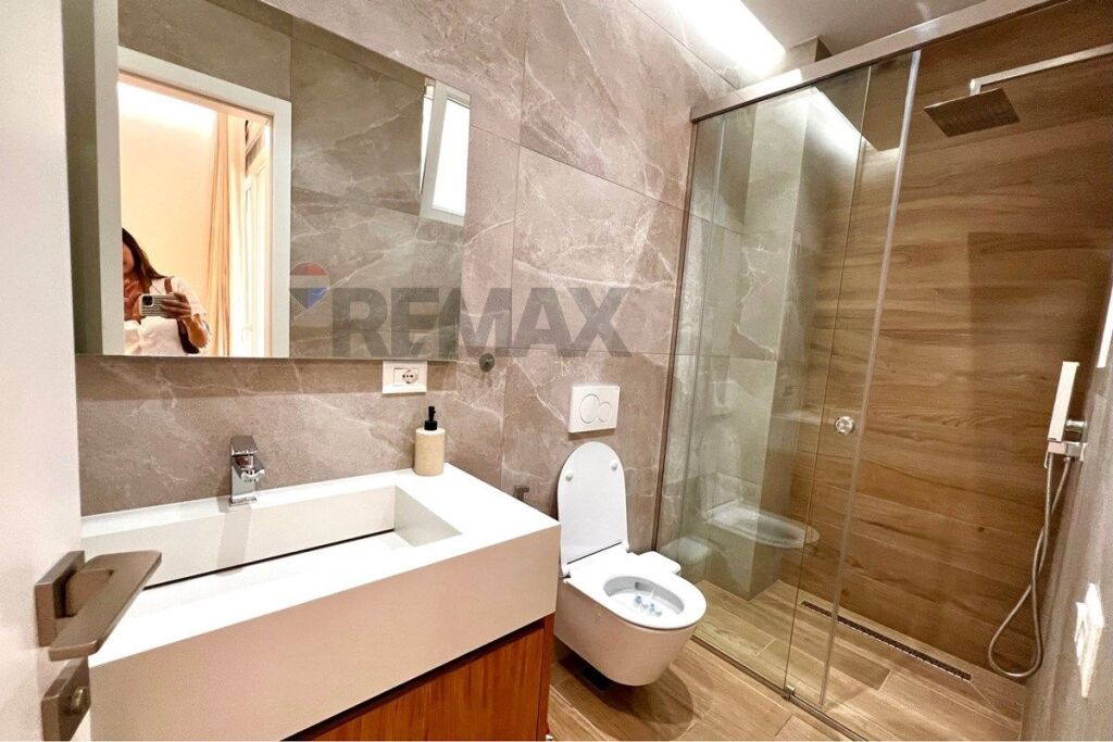 APARTAMENT 2+1+2 PER QIRA TE KOPSHTI BOTANIK