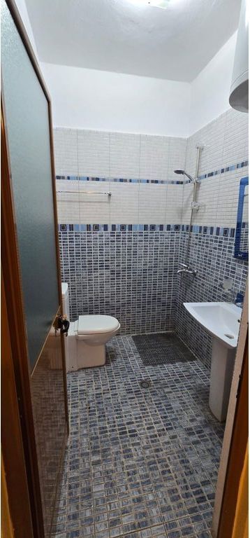 JEPET ME QIRA – APARTAMENT 1+1 | 50 m² 📍 Lulishtja “1 Maji” – Përballë ish-Ekspozitës