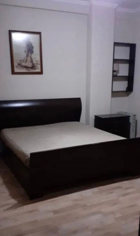 Apartment 2+1 for rent at Komuna e Parisit!