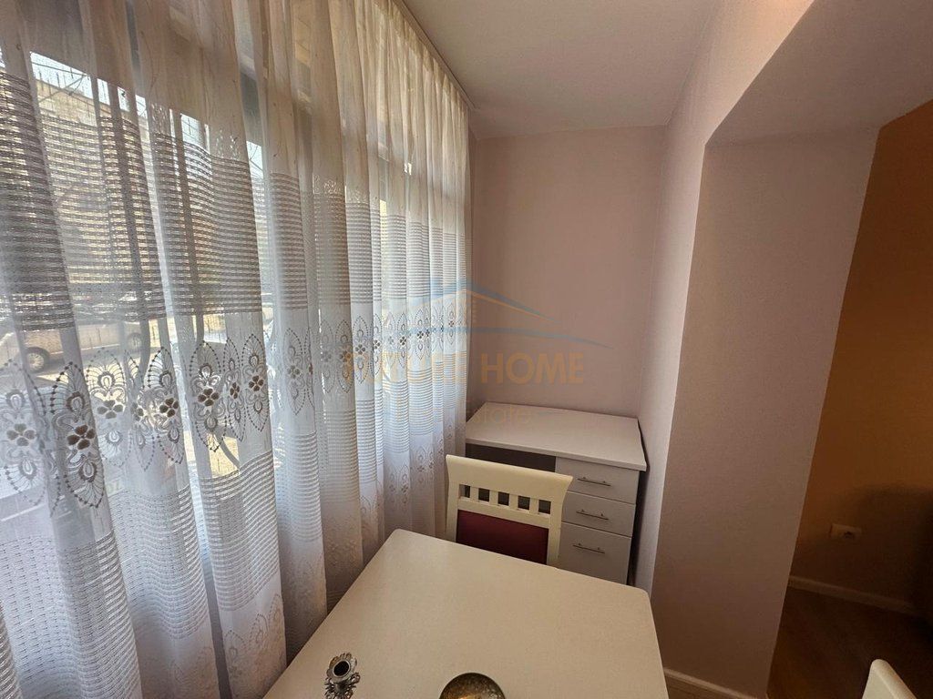 Rent Apartment 3+1, Electric Market, Tirana