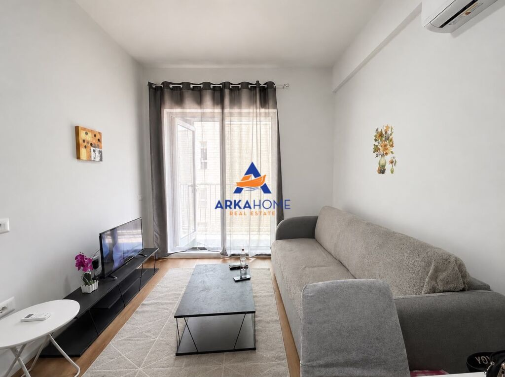 JEPET APARTMENT ME QERA 1+1 "REZIDENCA OXA, FRESK" 400 EURO