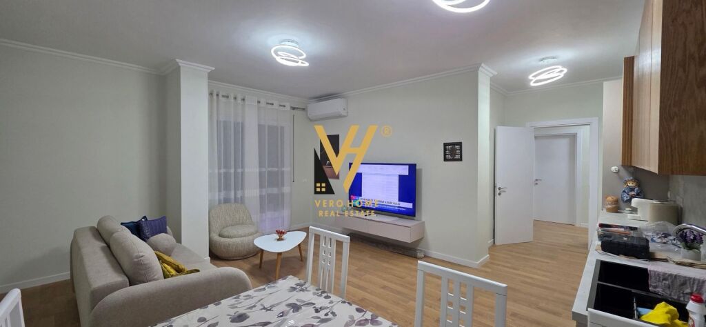 AFFITTASI APPARTAMENTO 2+1+BLK AL PAZARI I RI 900 EURO