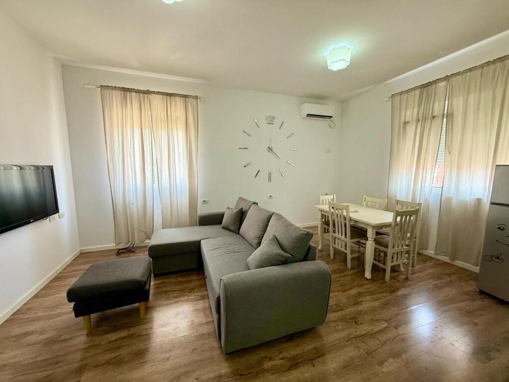 Apartment 1+1 for rent near the former refrigerator