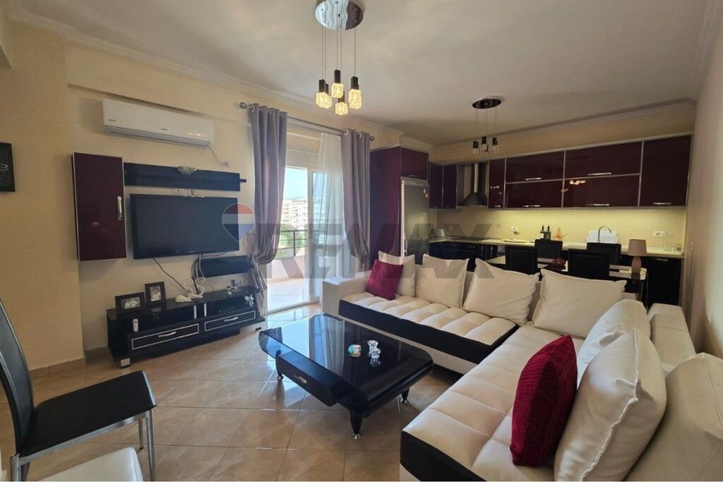 🏡 APARTAMENT 1+1 ME QIRA AFATGJATË – VLORË 🔑