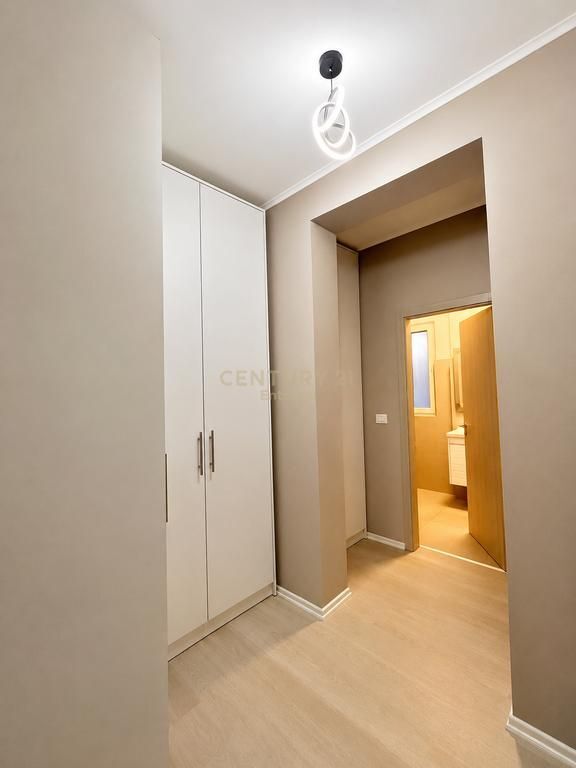 Fusha E Aviacionit - For Rent 2+1 Modern Fully Invested