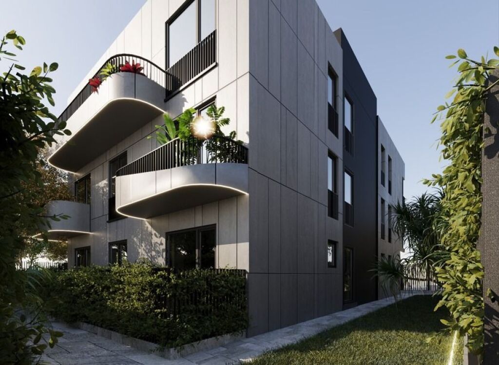 Paskuqan, Shitet Apartament 1+1.