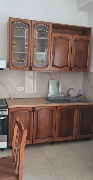 Appartamento 1+1. 35000 leke. Via Gramoz Pashko
