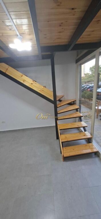 AVIATION FIELD, SHOP FOR RENT