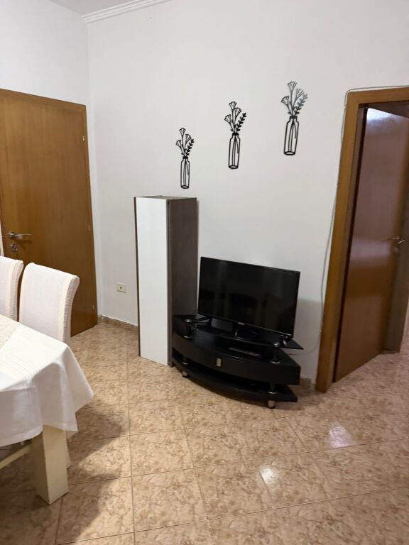 Affitto | Apartament 3 + 1 | Rruga e Dibrës | 650 €/mese
