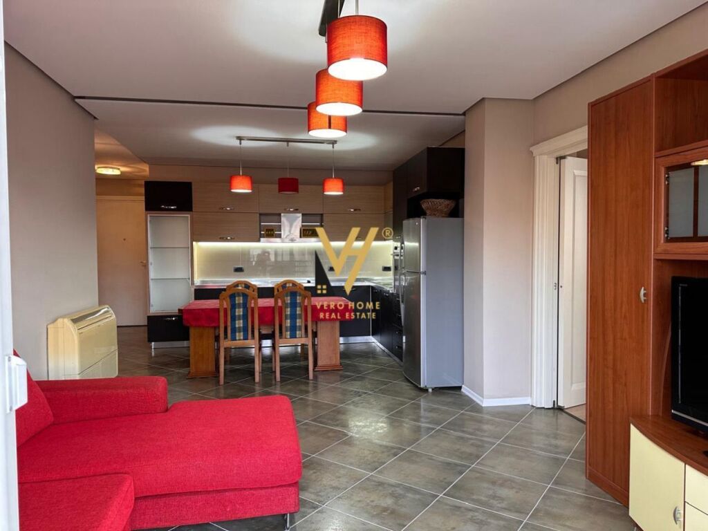 JEPET APARTAMENT 2+1+BLK ME QERA NE SELITE 55.000 LEKE