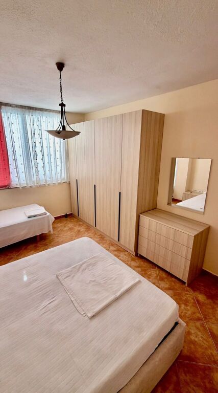 Appartamento 2+1+2WC+2 Balconi in affitto su Zogu i Pare Boulevard, vicino alla Facoltà di Scienze Naturali ID 5438