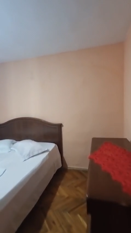 Apartament 3+1 per qera Pazari i Ri !