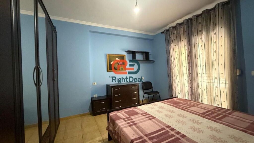 Ne Don Bosko, Shitet Apartament 2+1+2, Me Hapesira Te Bollshme Dhe Orientim Perfekt !!