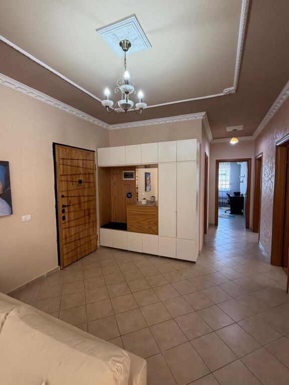 Qera | Penthouse 3 + 1+Bllk | Astir | 950 €/muaj
