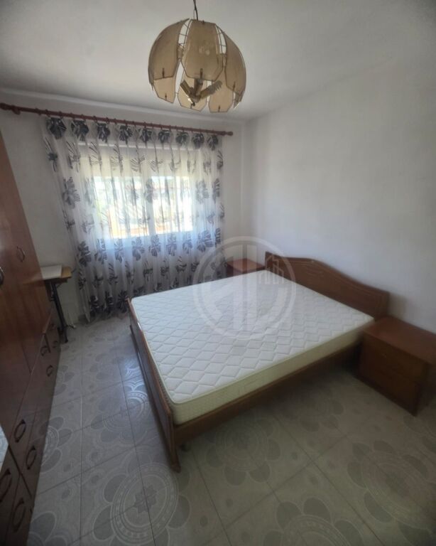 Shitet Apartament 1+1 – Pranë Spitalit