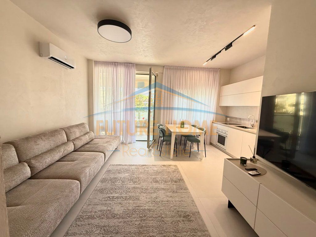 Disponojmë Apartament 1+1+ Post Parkimi për shitje Gjiri Lalëzit, Perla Resort