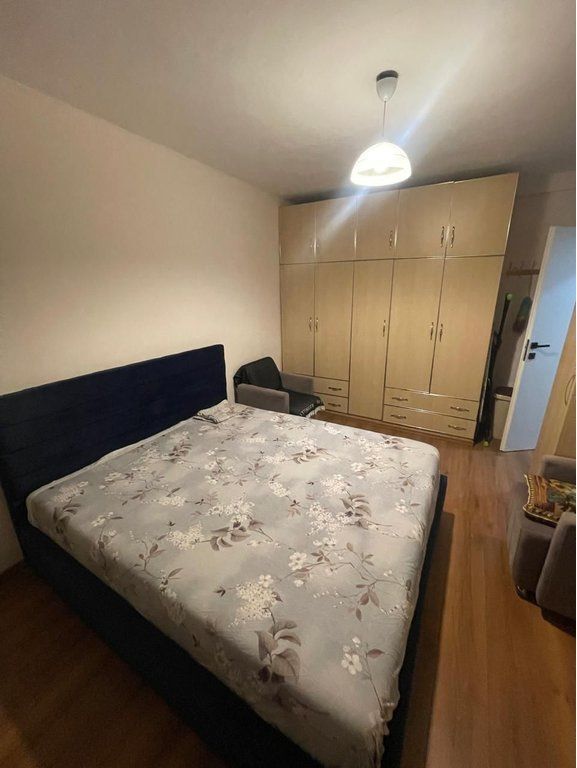 JEPET ME QIRA – APARTAMENT 1+1 | 50 m² 📍 Lulishtja “1 Maji” – Përballë ish-Ekspozitës