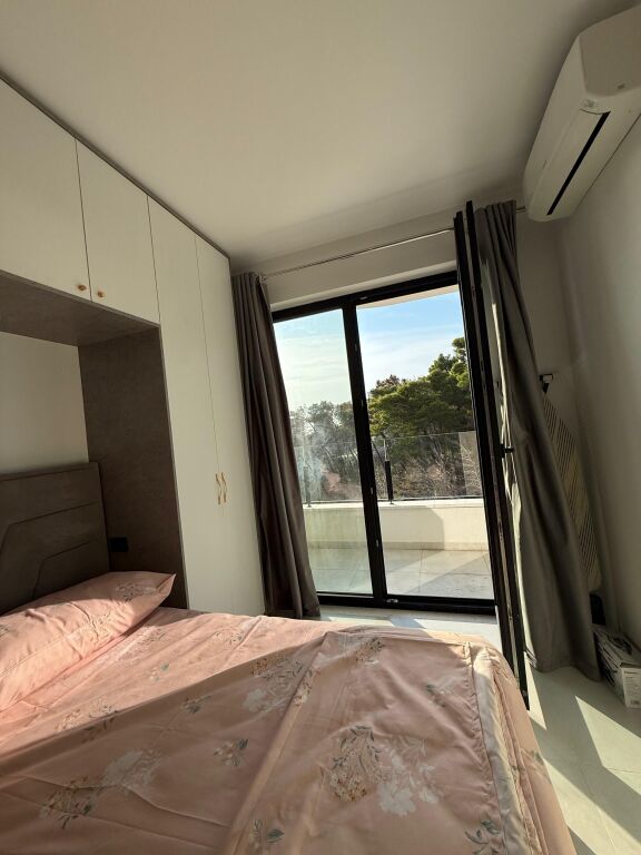 🏖️ SHITET APARTAMENT 1+1 ME PAMJE NGA DETI – RANA E HEDHUN 🌊