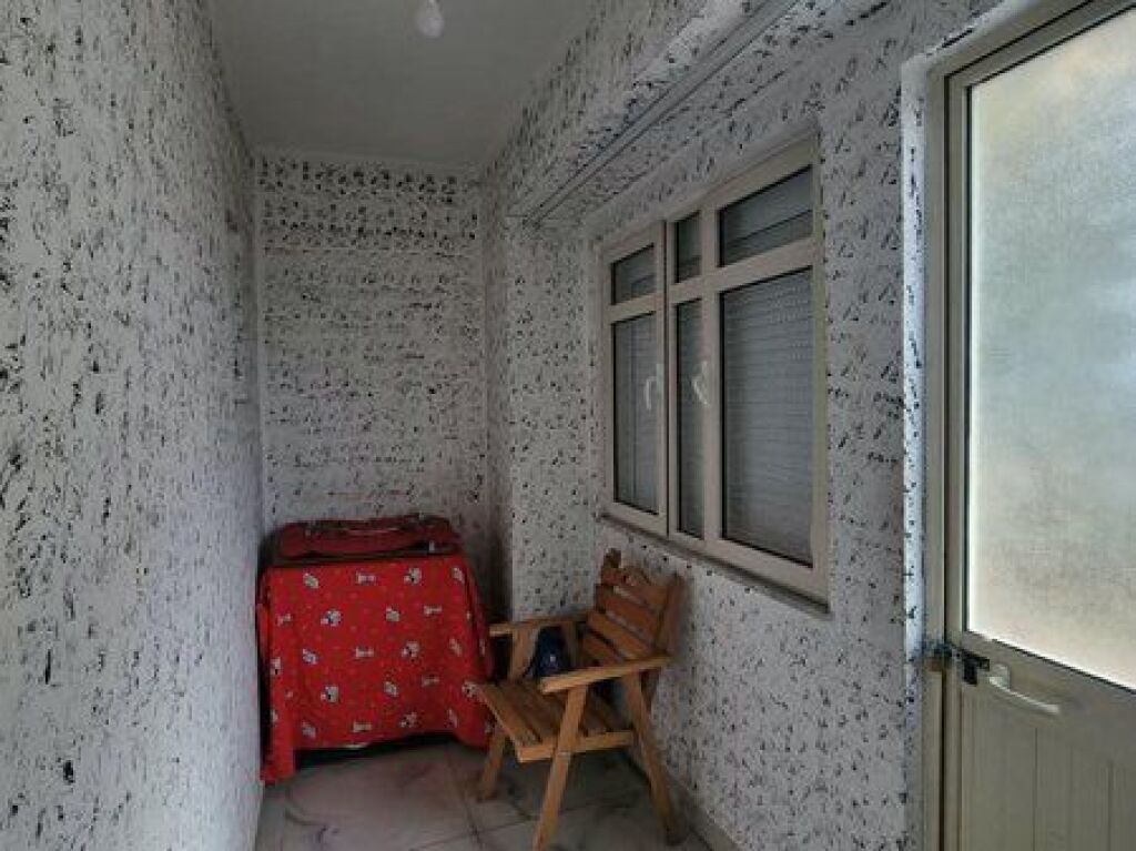 Qera , Apartament 1+1 , Pallati me Shigjeta , Tirane