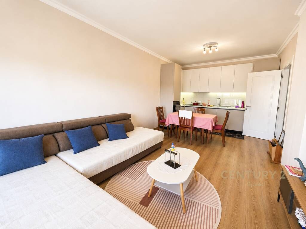 Apartment 2+1+2+parking space for Rent at the New Boulevard! 700 € /Month