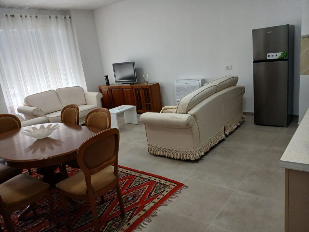 APARTAMENT 2+1, 5 MAJI