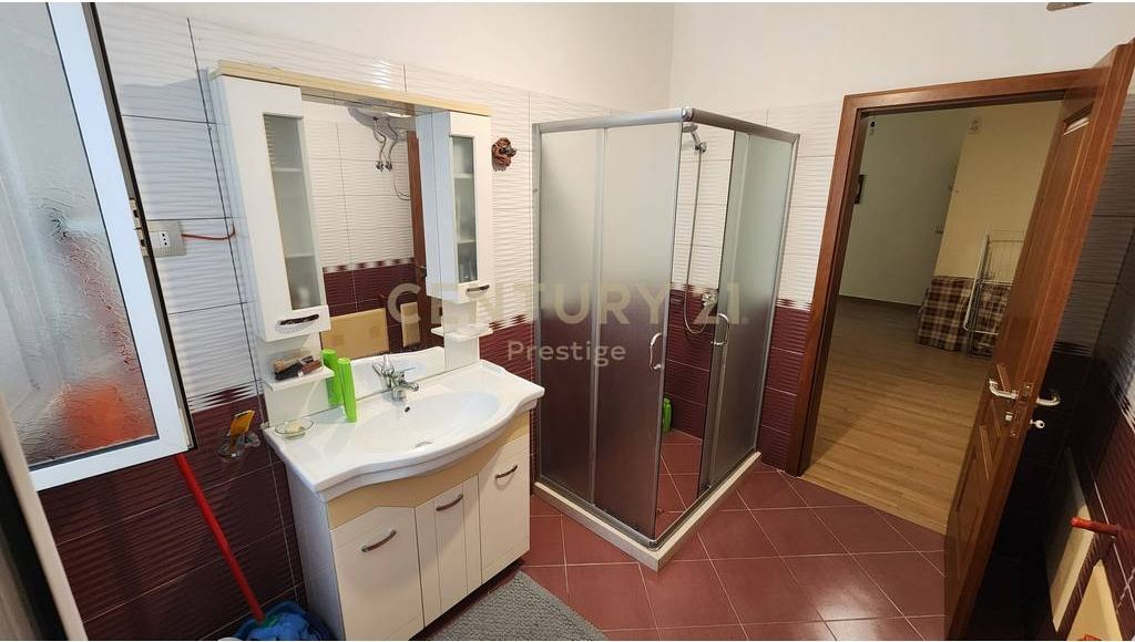 APARTAMENT 2+1 ME QIRA, VILAT GJERMANE, TIRANE!