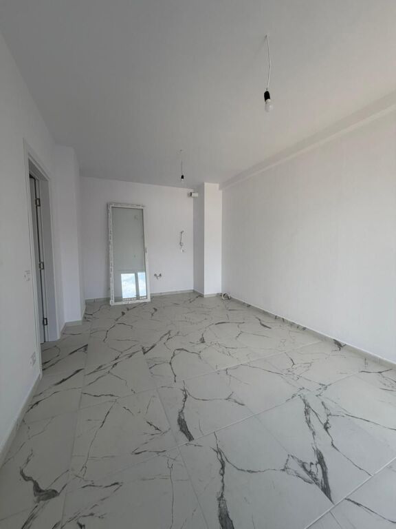 APPARTAMENTO + PARCHEGGIO IN AFFITTO – UNIVERS CITY