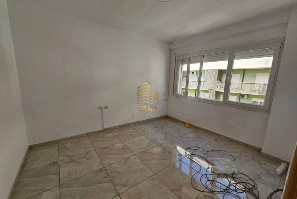Affitto, Locale Commerciale, 1+1+blk, Zogu i Zi, 55.000 Lek/Mese