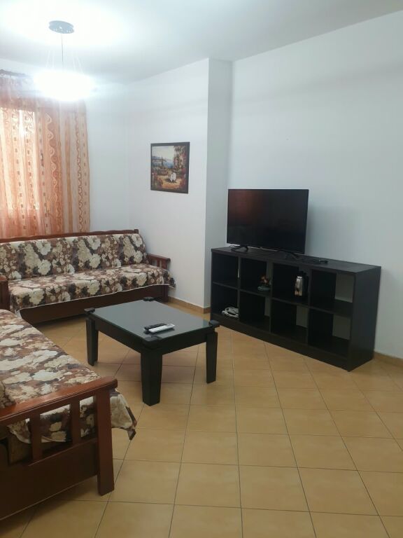 Apartament 1+1 me qira prane Kodra e Diellit