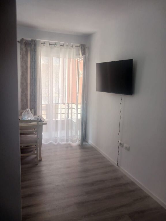 Apartament 2+1 ne selite per qera
