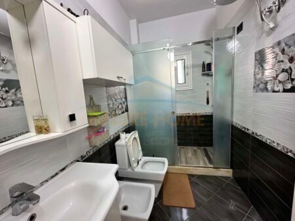 In vendita, villa su 3 piani, Vore.