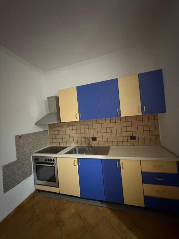Qera Apartament 1+1, Stadiumi Dinamo, Tirane.