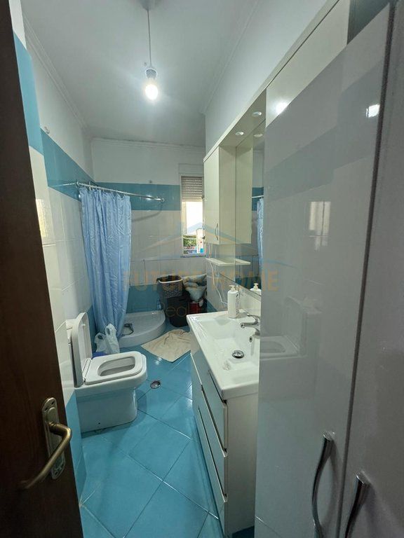 Shitet, Apartament 2+1, Rruga Muhamed Deliu , Fresk, Tiranë