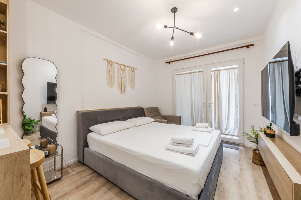 🌊 STUDIO APARTMENT FOR SALE – DHËRMI