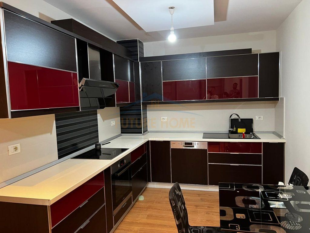 Affitto, Appartamento 2+1, Komuna E Parisit.Tirane