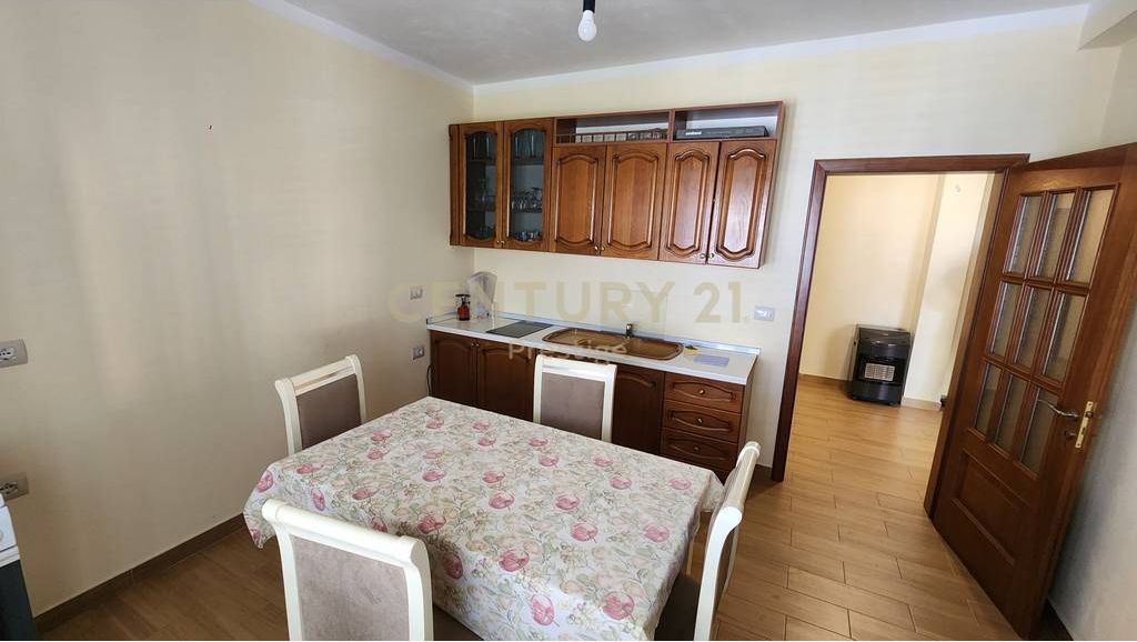 APARTAMENT 2+1 ME QIRA, VILAT GJERMANE, TIRANE!